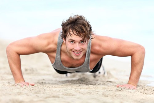 Tập thể dục thường xuyên giúp cho nam giới khỏe mạnh và trẻ lâu hơn