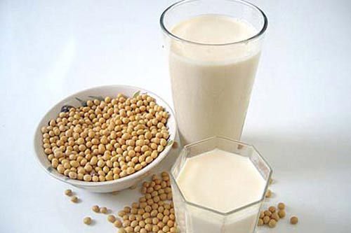 Nên bổ sung sữa đậu nành hàng ngày để giúp đẩy lùi bệnh tật